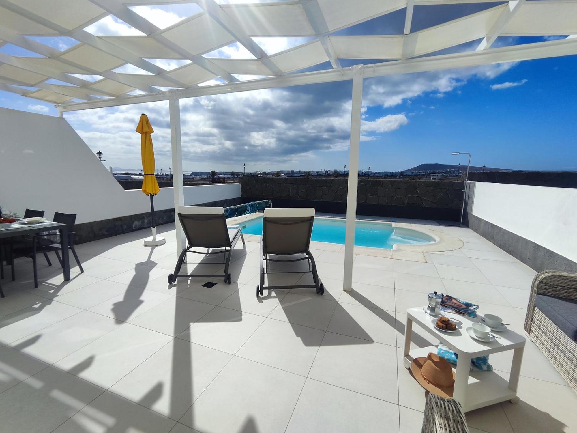 Villa Perla Blanca En Playa Blanca Bagian luar foto