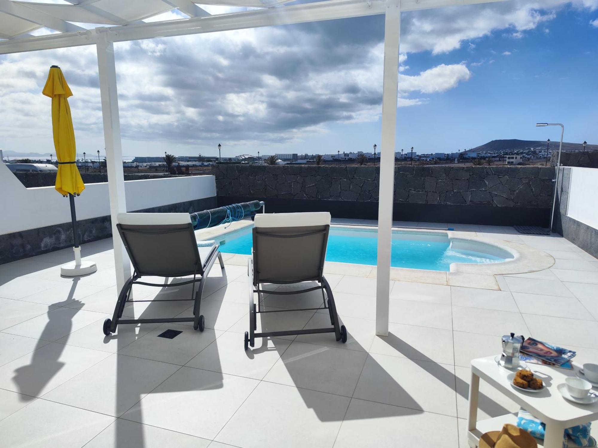 Villa Perla Blanca En Playa Blanca Bagian luar foto
